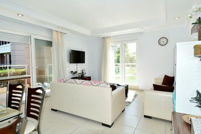 Delightful Garden Apartment For Sale In Side - From the kitchen to the lounge