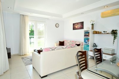 Delightful Garden Apartment For Sale In Side - Lounge with balcony