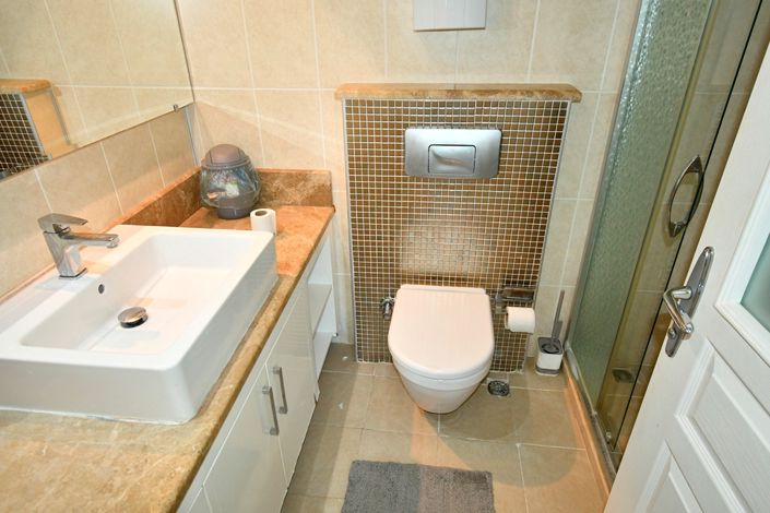 Image No.16-2 Bed Apartment for sale