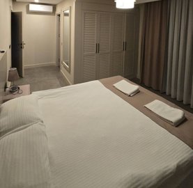 Brand New Villa For Sale In Belek, Antalya - Double bedroom with ensuite bathroom