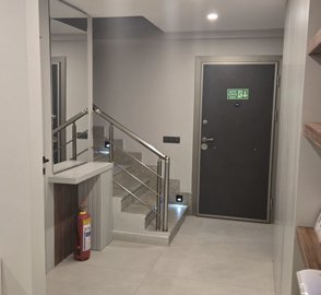 Brand New Villa For Sale In Belek, Antalya - Entrance hallway and staircase