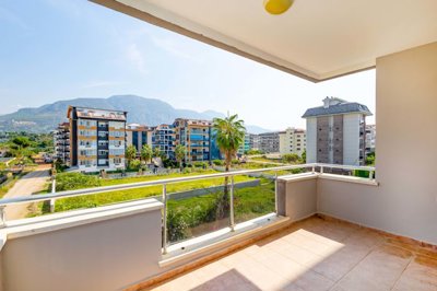 Seafront Apartment For Sale In Alanya - Great size private balcony