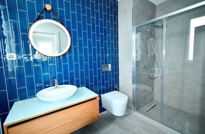 Must-See Property For Sale In Side, Manavgat - Ensuite shower room in the master bedroom