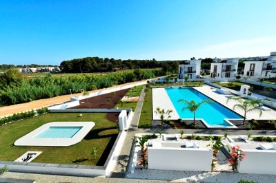 Must-See Property For Sale In Side, Manavgat - Swimming pool and children's pool