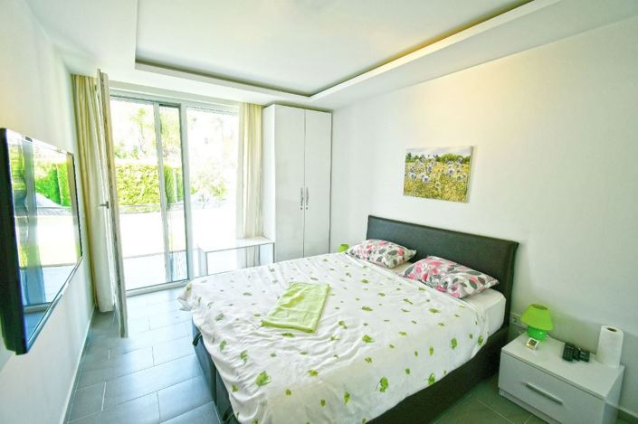 Image No.15-2 Bed Apartment for sale