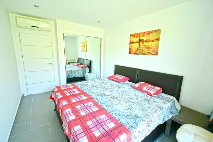 Image No.18-2 Bed Apartment for sale