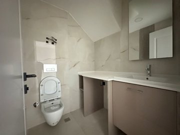 Exceptional Property For Sale In Alanya – Entrance floor WC and wash room