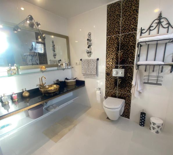 Image No.14-6 Bed Villa for sale