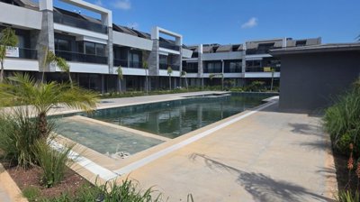 Divine Ground-Floor Apartment In Belek, Antalya For Sale - Sun-drenched bathing terraces