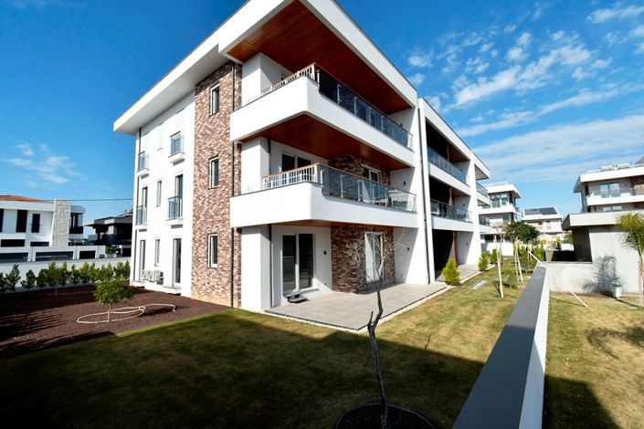 Image No.7-3 Bed Apartment for sale