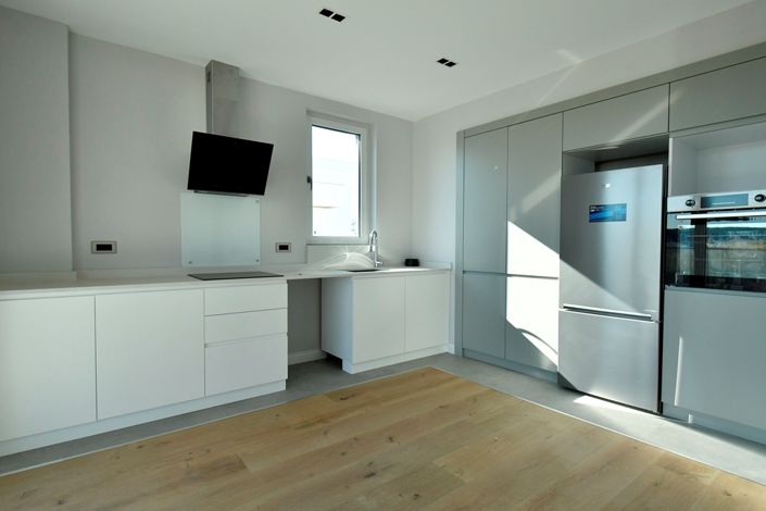 Image No.9-3 Bed Apartment for sale