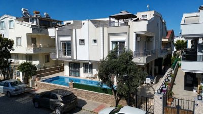 Sizeable Semi-Detached Villa For Sale In Didim – Shared swimming pool