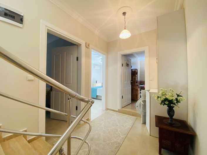 Image No.9-3 Bed Villa for sale