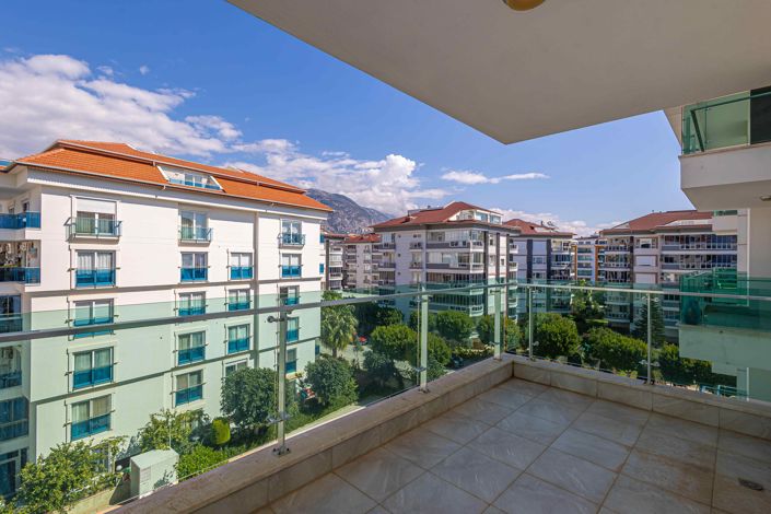 Image No.15-3 Bed Apartment for sale
