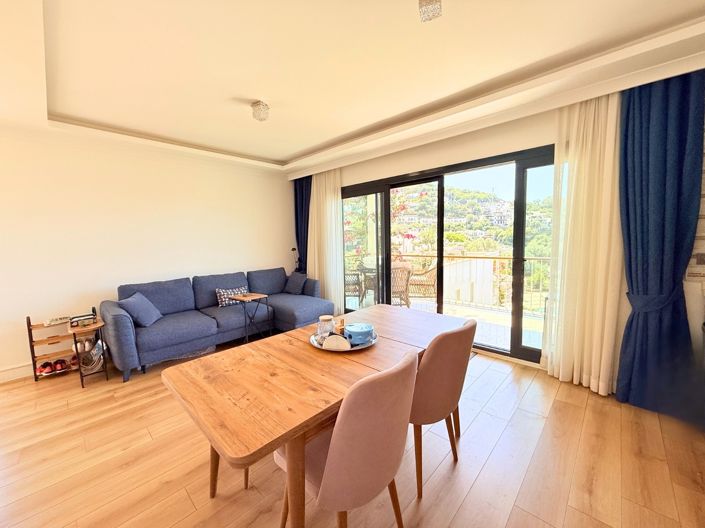 Image No.13-2 Bed Apartment for sale