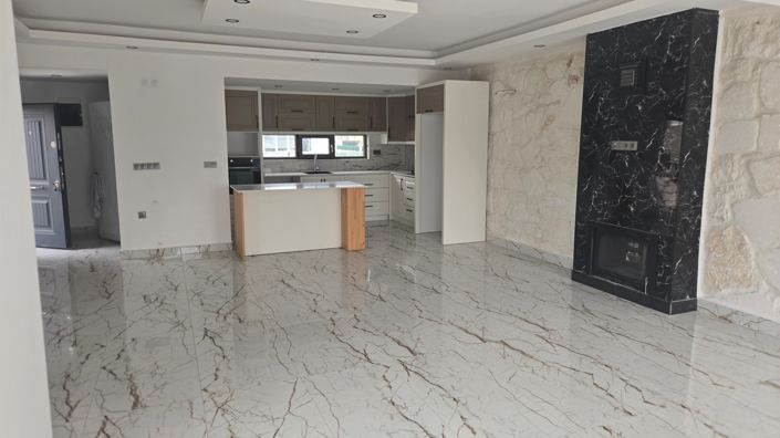 Image No.6-3 Bed Villa for sale