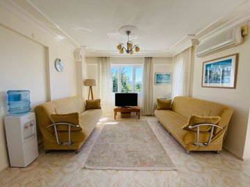Lovely Apartment For Sale In Altinkum, Didim – Furnished lounge