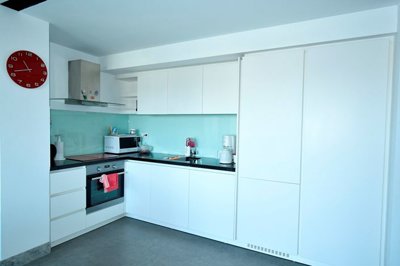 A Ready-To-Move Property For Sale In Manavgat, Antalya - Fully fitted sleek kitchen
