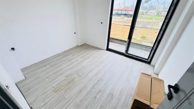 Newly Built Apartments For Sale In Belek - Great-sized bedroom with balcony