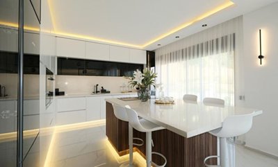 Ultra-Luxury Sea View Alanya Villa For Sale - Dining area through to the kitchen