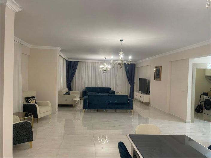 Image No.7-8 Bed Villa for sale
