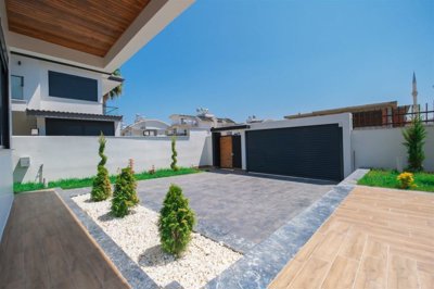 Glamorous Villa For Sale In Belek With Luxury Private Facilities - Secure gated parking