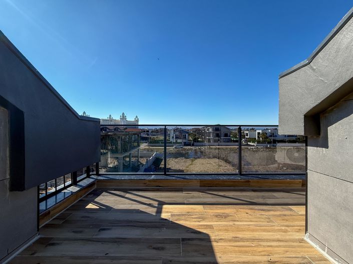 Image No.19-2 Bed Apartment for sale
