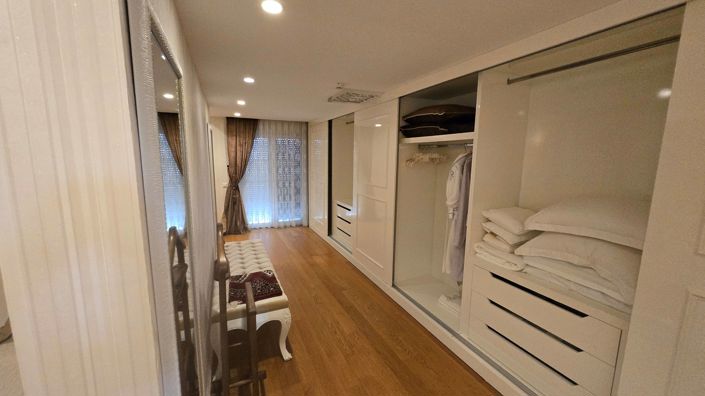 Image No.24-5 Bed Villa for sale