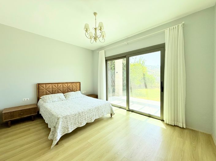 Image No.16-3 Bed Villa for sale