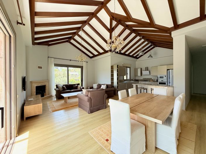 Image No.8-3 Bed Villa for sale