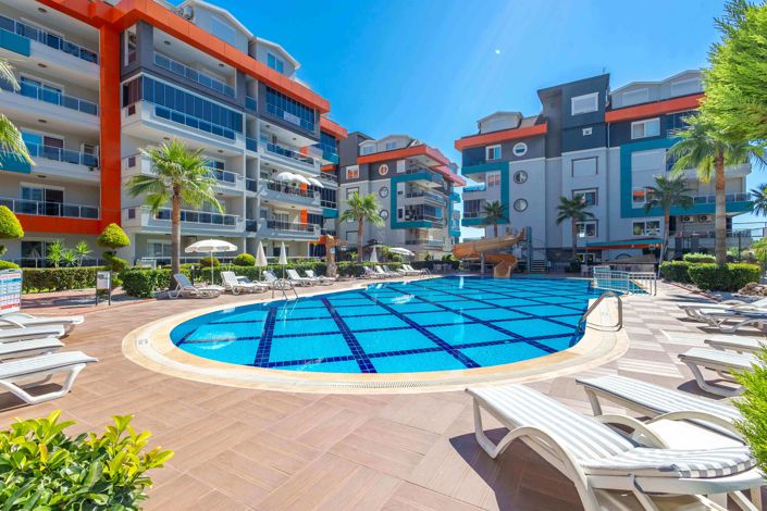 Image No.2-4 Bed Penthouse for sale