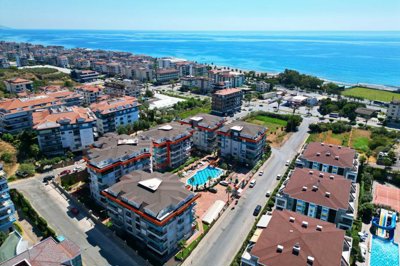 Sea & Castle View Alanya Penthouse For Sale - In proximity to the beach and seafront