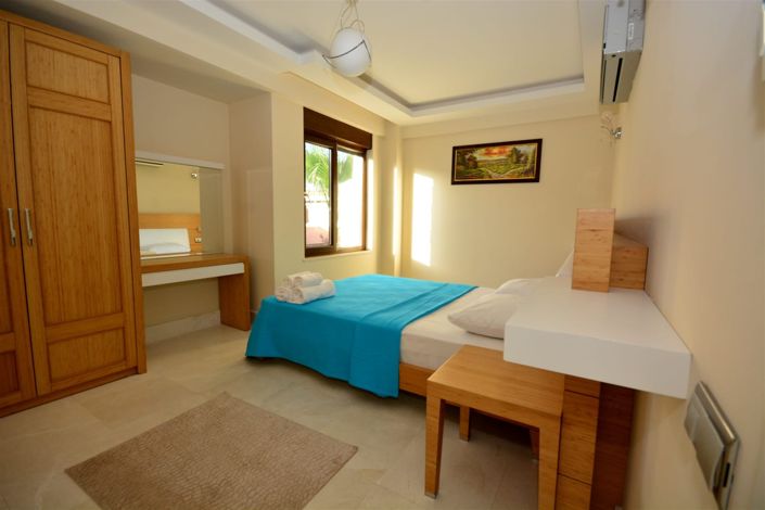 Image No.19-4 Bed Villa for sale