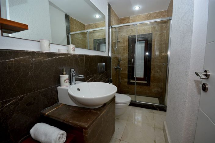 Image No.20-4 Bed Villa for sale