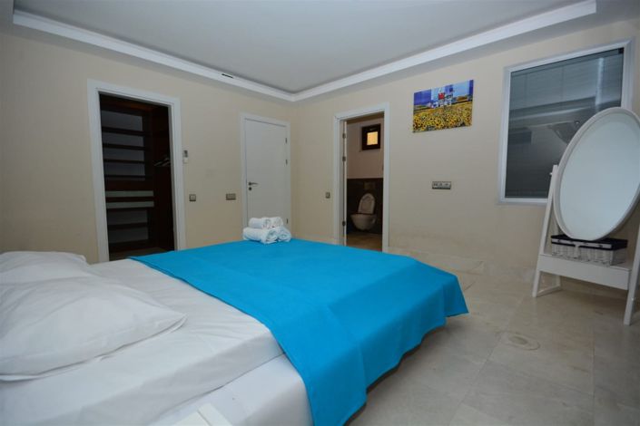 Image No.23-4 Bed Villa for sale