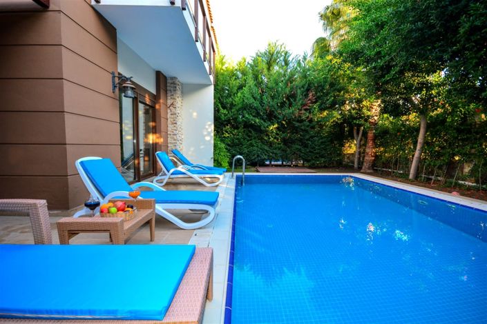 Image No.4-4 Bed Villa for sale