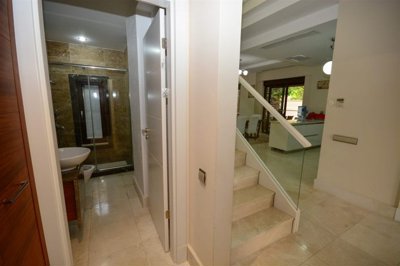 Sizeable Villa For Sale In Belek, Antalya - Hallway with bathroom