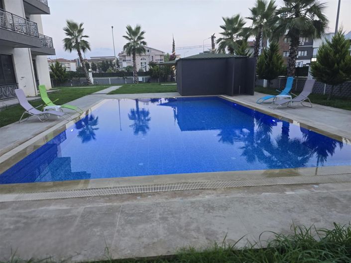 Image No.2-4 Bed Apartment for sale