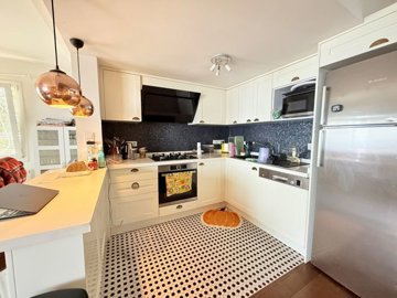 Tranquil Sea View Bodrum Property For Sale - Modern kitchen