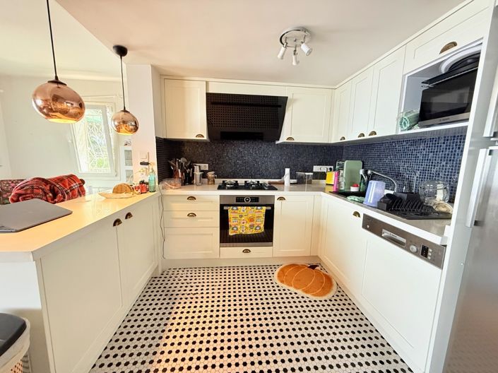 Image No.8-4 Bed Villa for sale