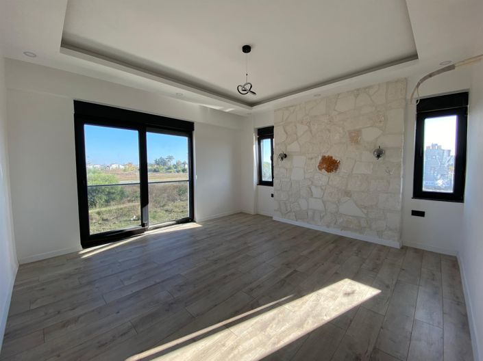 Image No.14-3 Bed Villa for sale