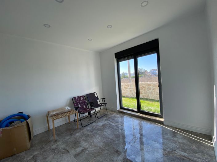 Image No.9-3 Bed Villa for sale