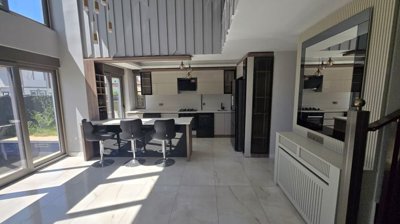 Desirable Villa For Sale In Belek, Antalya With A Private Pool - Bright and airy living space