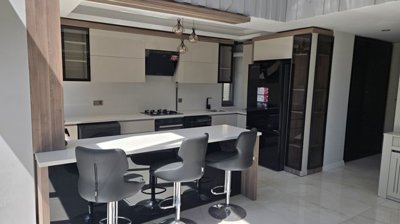 Desirable Villa For Sale In Belek, Antalya With A Private Pool - Dining area and kitchen