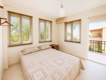 Immaculate Semi-Detached Villa For Sale In Akbuk – Large bedroom with a balcony
