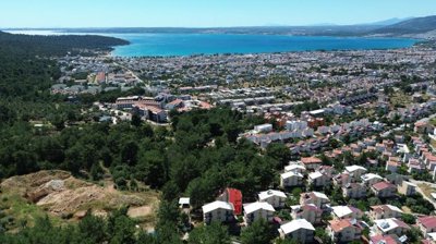 Immaculate Semi-Detached Villa For Sale In Akbuk – Location surrounded by pine forests