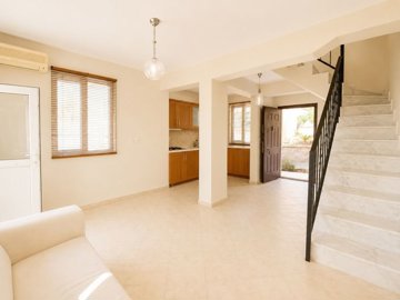 Immaculate Semi-Detached Villa For Sale In Akbuk – Lounge to the kitchen