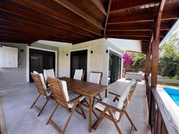 Appealing Villa For Sale in Antalya - Covered terrace for dining outside
