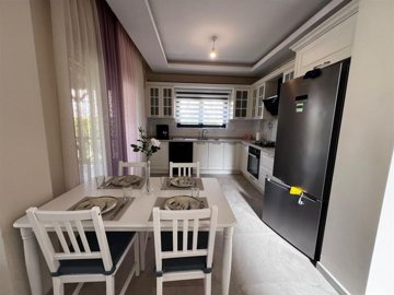 Appealing Villa For Sale in Antalya - Kitchen and dining area