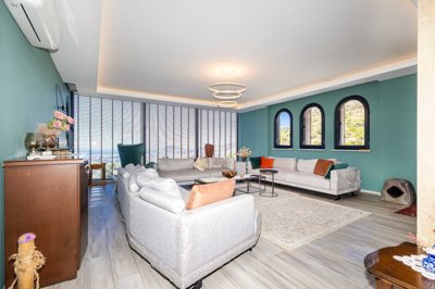 Idyllic Nature View Alanya Villa For Sale - First beautifully furnished lounge